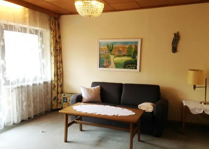 Konukevi Parkpension Billroth Bad Hall